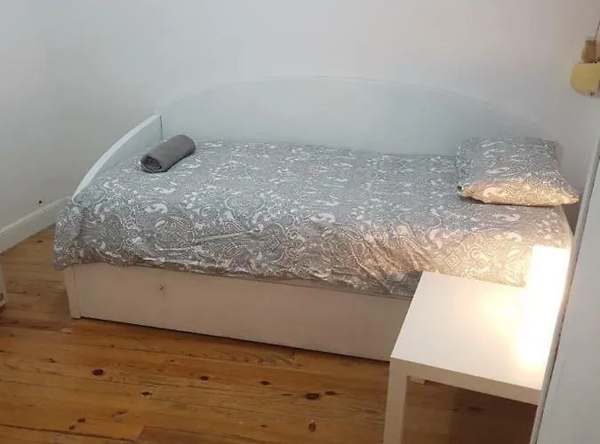 Hideaway * سان سيباستيان