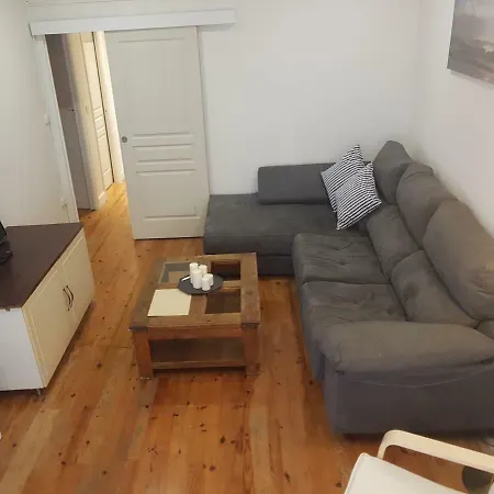Apartment Hideaway